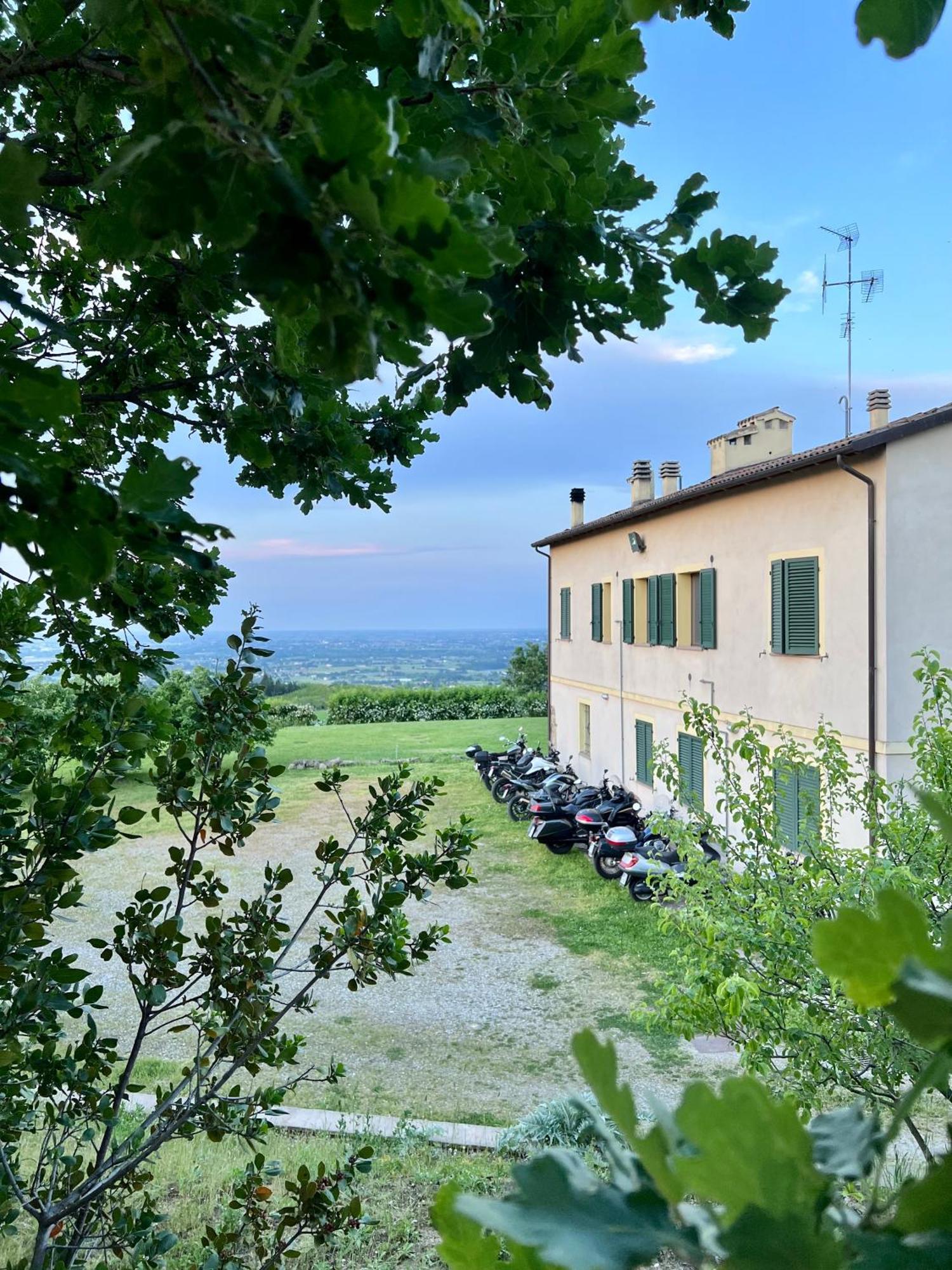 Bed and Breakfast R&B Del Monte Форли Экстерьер фото